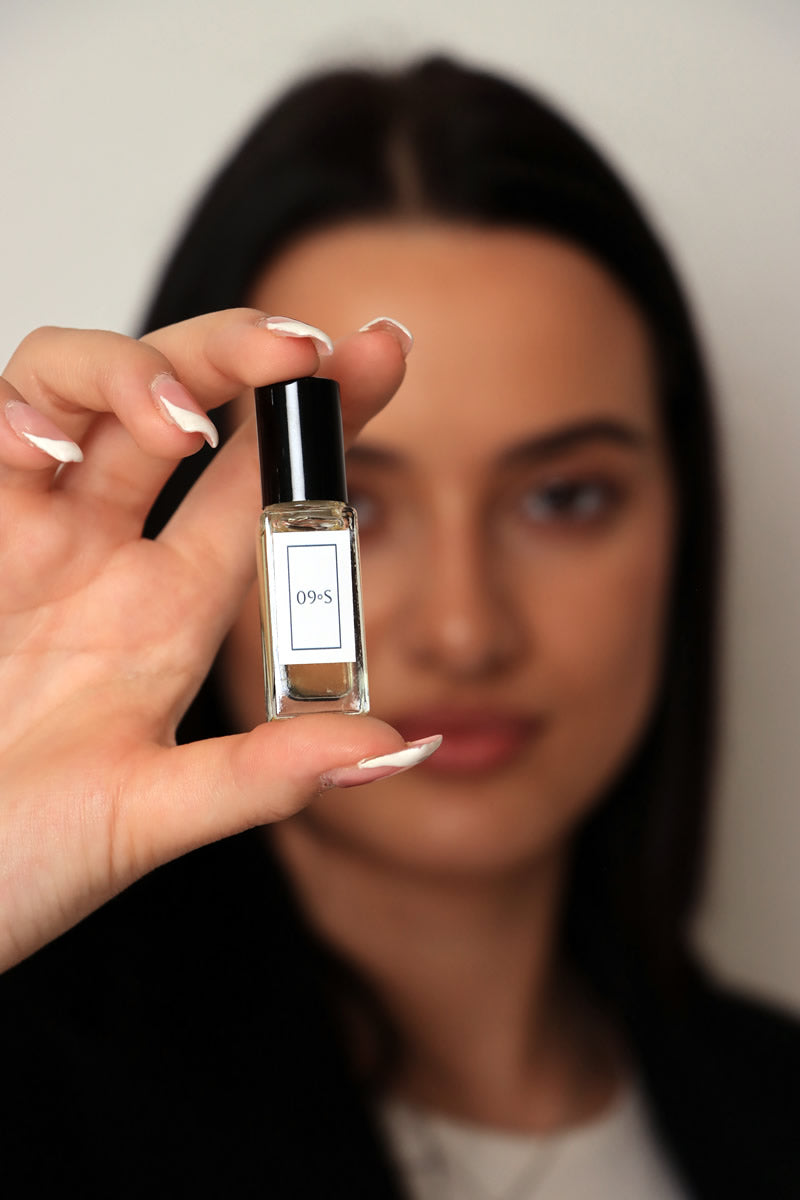 Без имена, без логотипа, само без мириса 09° inspirisan snagom Ombre Leather